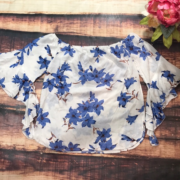 Tops - << White & Blue Floral Off The Shoulder Ruffle Top